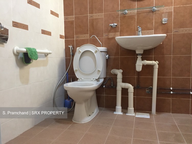 Blk 223 Lorong 8 Toa Payoh (Toa Payoh), HDB 5 Rooms #223685381